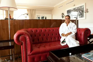 A Loving Mother - While getting prepared, Tamia talks about her family life and how her children reacted to their parents' appearance on 106 &amp; Park.  (Photo: BET)