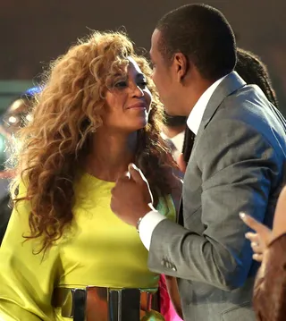 Mr. and Mrs. Carter - The power couple share a loving exchange.&nbsp;(Photo: Christopher Polk/Getty Images for BET)