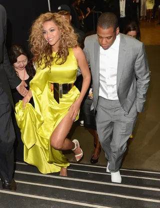 The Royal Walk - The Carters make their way to their seat. (Photo:&nbsp; Jason Merritt/Getty Images For BET)