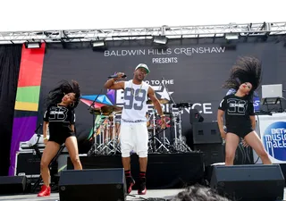 Bust a Dance Move - Eric Bellinger is not just a singer/songwriter. He got the crowd hype as he danced along with his background dancers at the concert series.(Photo: Earl Gibson/BET/Getty Images for BET)