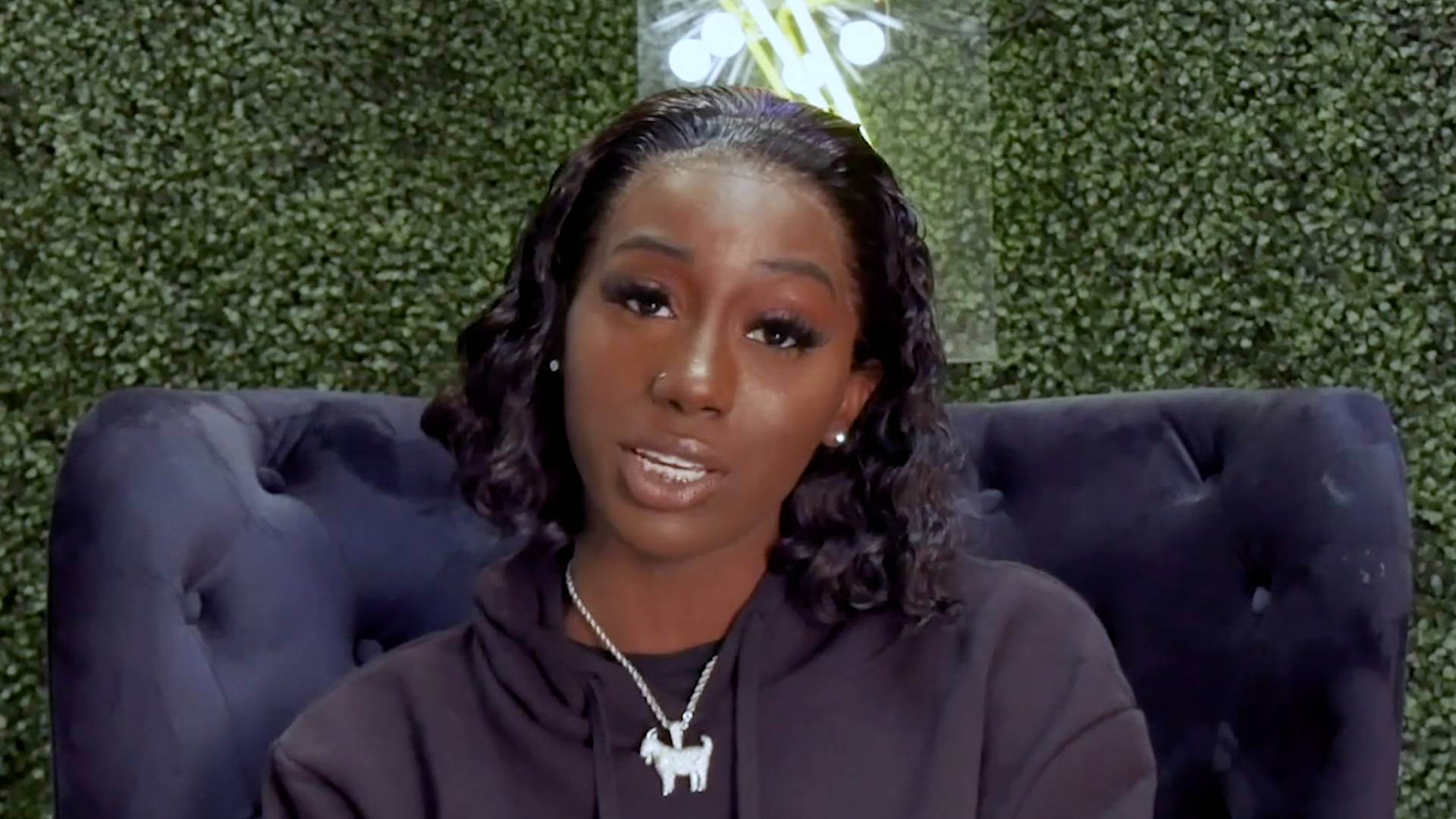 Flo Milli Talks Inspirations, Goals for 2021 and More (Video Clip