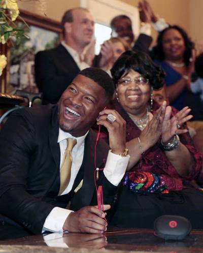 Tampa Bay Buccaneers Select Jameis Winston With No. 1 Pick in 2015 NFL Draft - After spending over 100 man hours, speaking to 75 people, the Tampa Bay Buccaneers chose&nbsp;Jameis Winston with the top overall pick in the 2015 NFL Draft on Thursday night. Social media mmediately lit up and didn't let up through the draft's first round.&nbsp;Here is some of the best tweets.(Photo: AP Photo/Butch Dill)