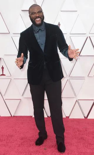 Tyler Perry looks dapper in a Giorgio Armani look. - (Photo: ABC via Getty Images)