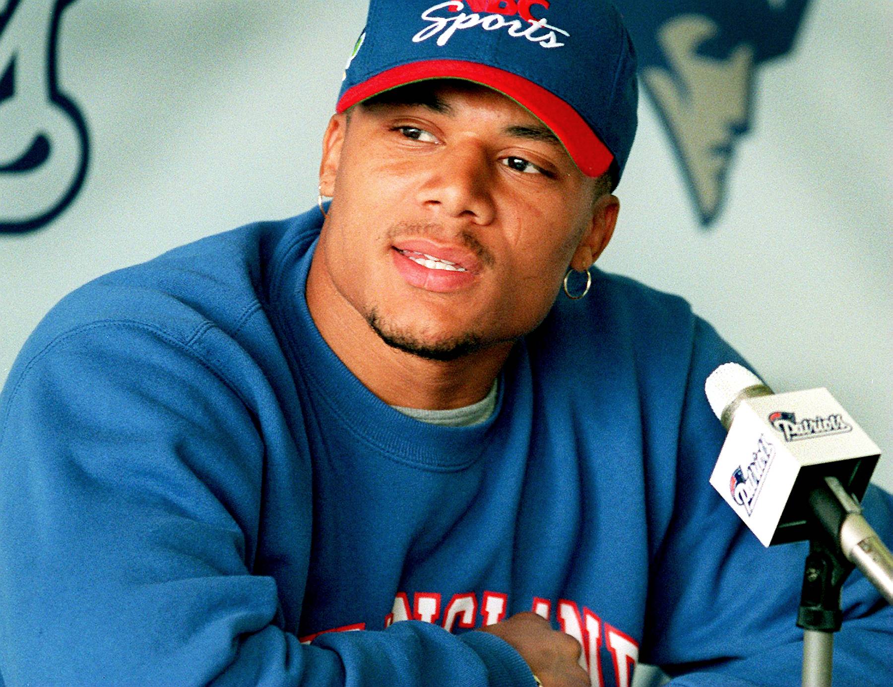 Terry Glenn, former NFL wide receiver, dies in car accident 