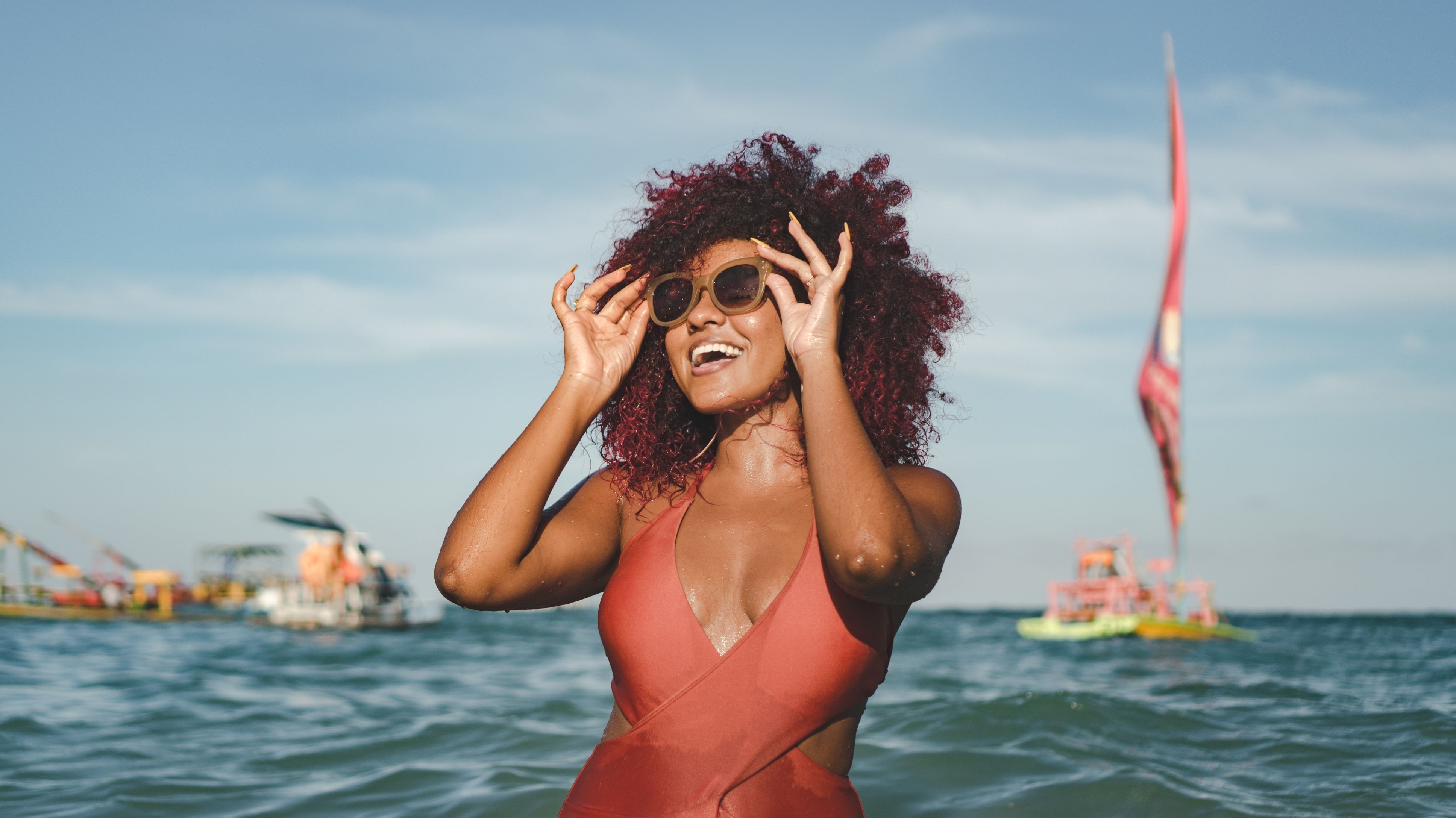 10 Fierce and Flattering One-Piece Bathing Suits For Your Beach Vacation - Vimarsana News