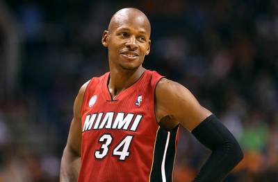 Bulls Reach Out to Ray Allen - He already has interest from the likes of the Cleveland Cavaliers, San Antonio Spurs and Los Angeles Clippers. Ten-time NBA All-Star Ray Allen is now drawing interest from the Chicago Bulls. A league source confirmed Monday to ESPN that the Bulls reached out to Allen’s representatives. They already added power forward&nbsp;Pau Gasol via free agency this off season.&nbsp;&nbsp;(Photo: Christian Petersen/Getty Images)