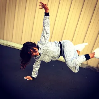 Rosci Diaz @roscidiaz - Who says you can't have fun while exercising? Rocsi works up a sweat break dancing.(Photo: Rocsi Diaz via Instagram)