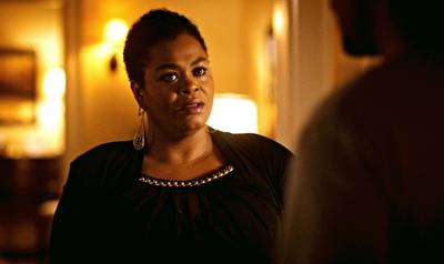 Meet Mama Jackie - Jill Scott joins the drama on Being Mary Jane as Jackie, Niecy's mother.&nbsp;BMJ Season 3 Episode 5&nbsp;(Photo: BET)