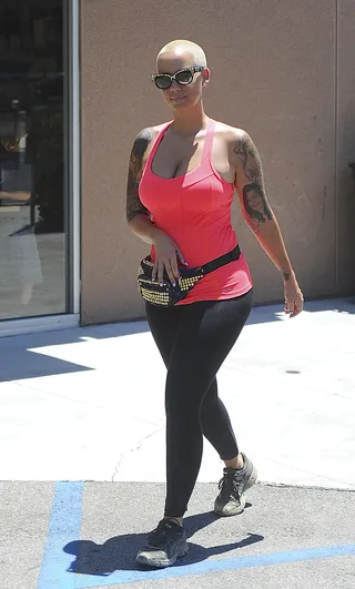 The Cool Down - Amber Rose heads to Starbucks for a cold beverage following her workout.&nbsp;(Photo: Vladimir Labissiere/Splash News)