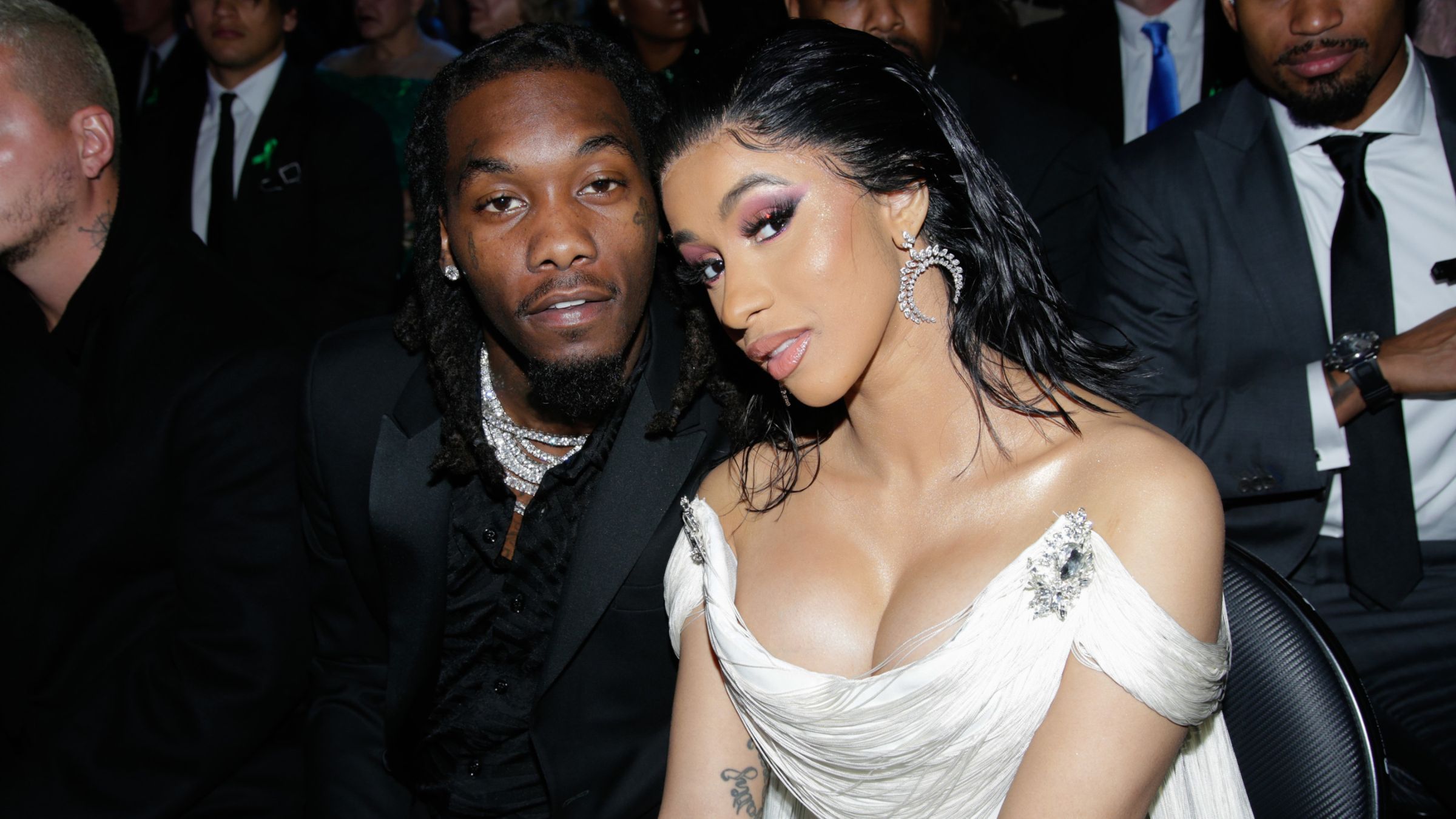 Offset Celebrates Wife Cardi B's 31st Birthday With Sweet Gift | News - Vimarsana News