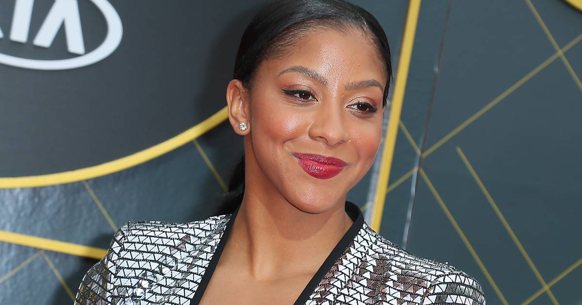 Candace Parker voted AP Female Athlete of Year for 2nd time