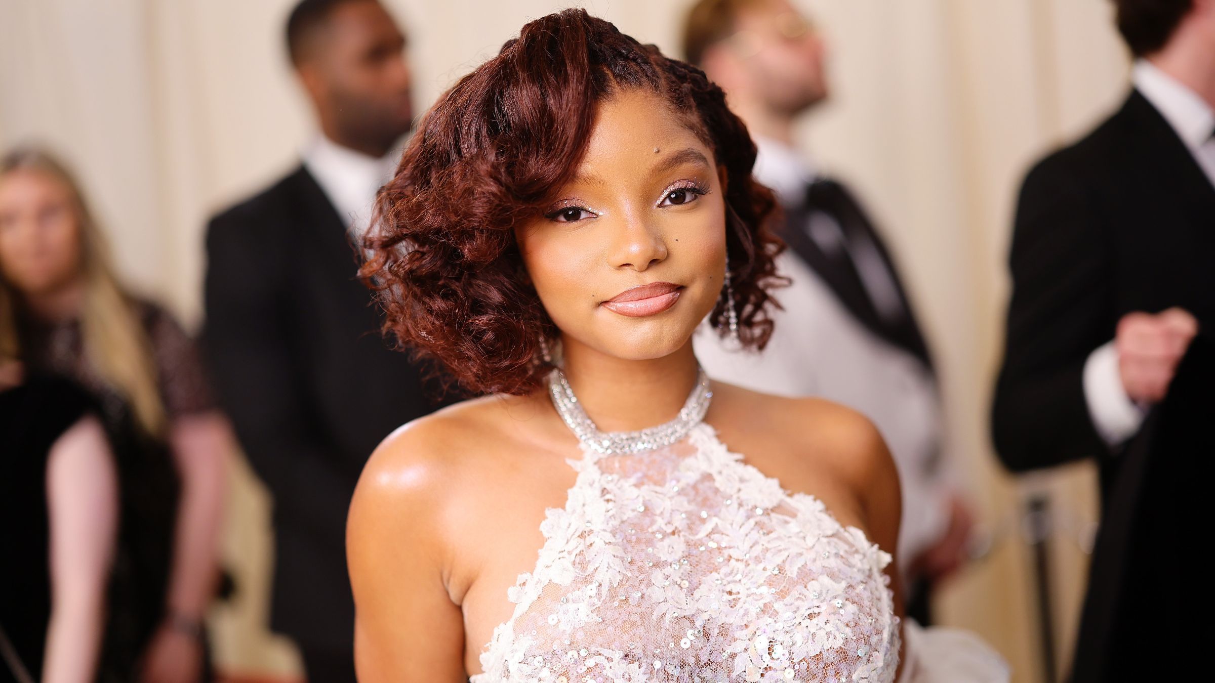 Halle Bailey Shares BehindTheScenes Moments From Her Enchanting(01)