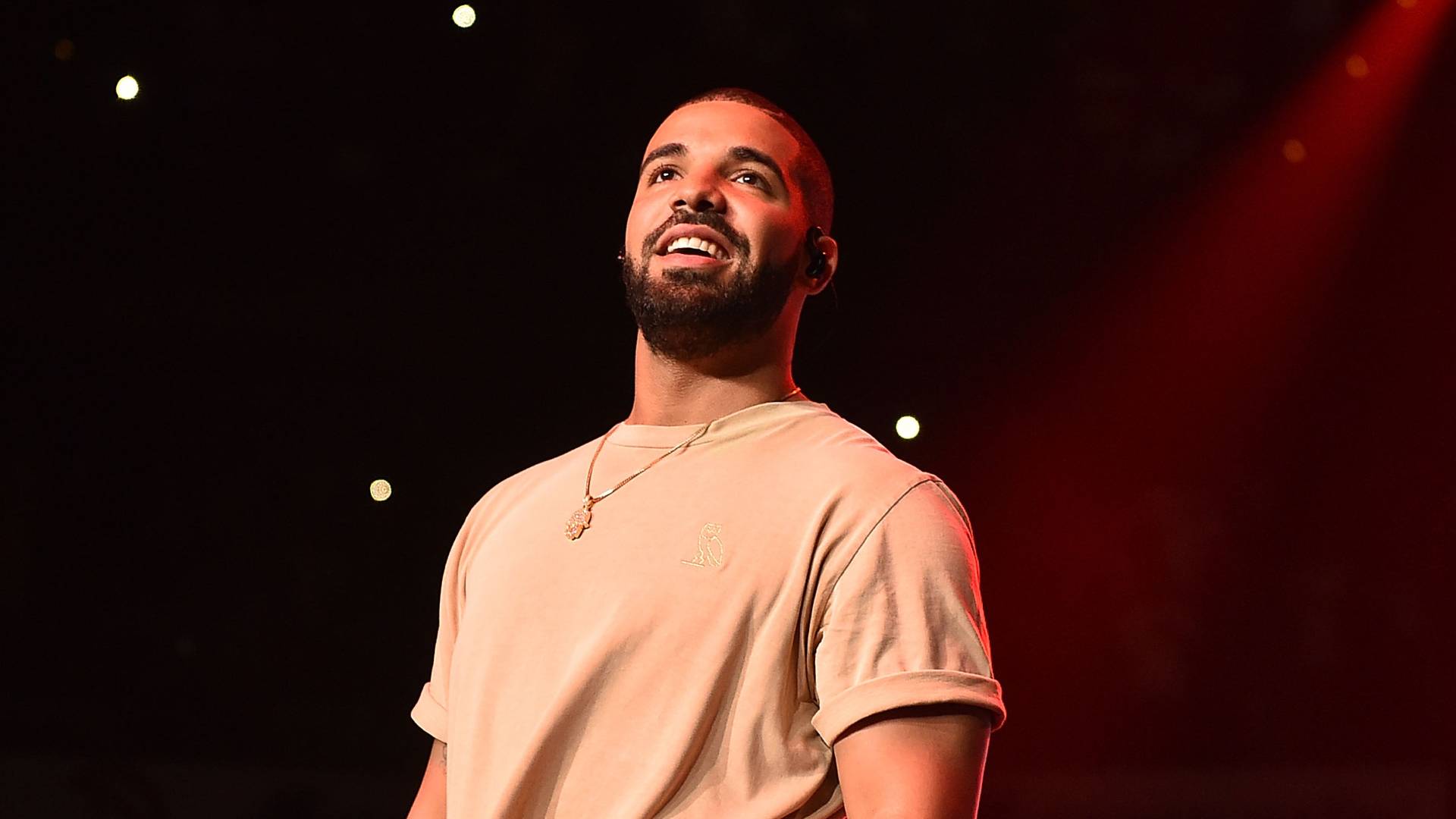 Drake Introduces Fans To His 'First Girlfriend' And Their Reunion Is An Entire Mood! | News - Vimarsana News