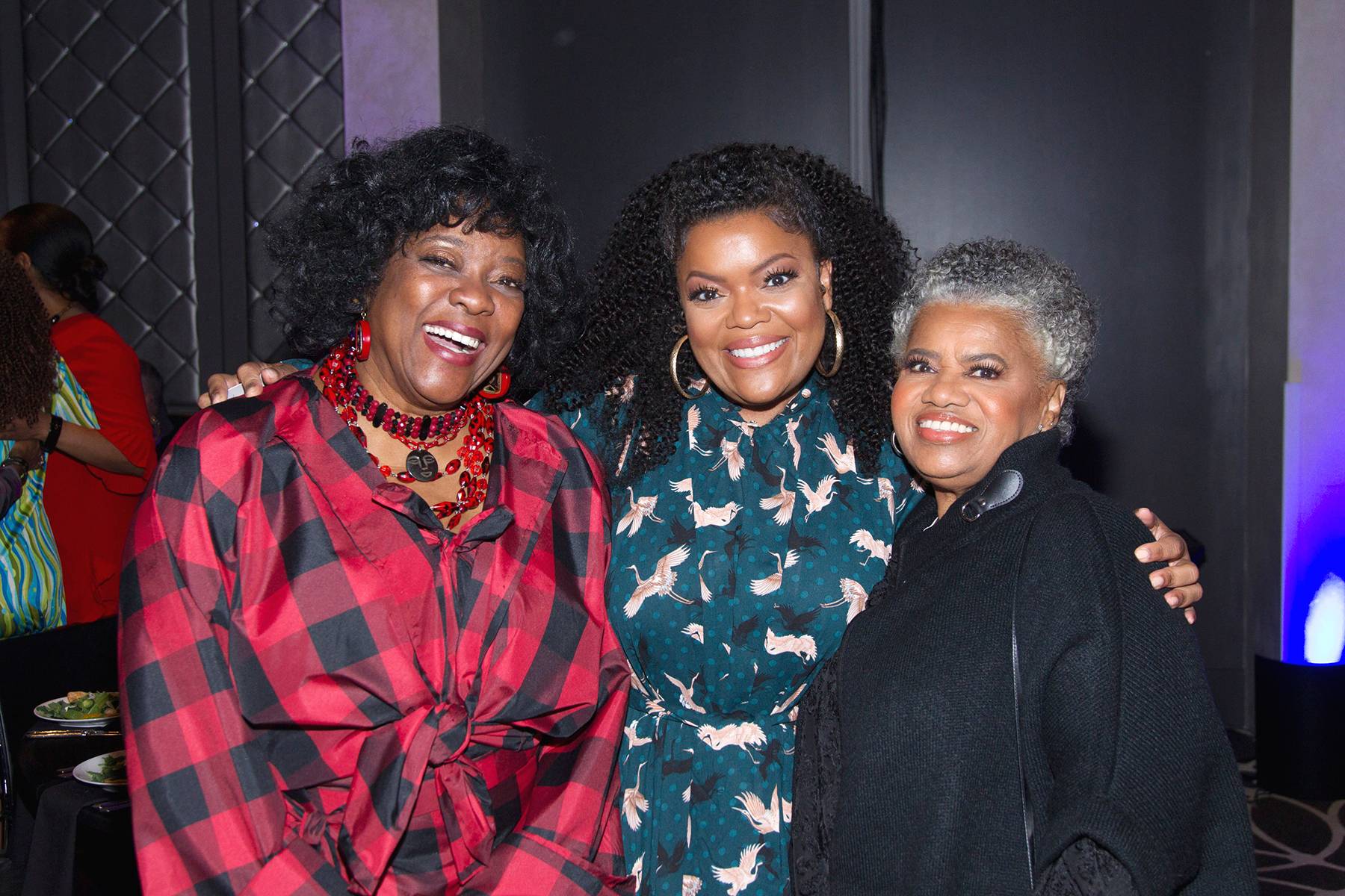 Actress Loretta Devine, Yvette - Image 9 from The 51st Annual NAACP ...