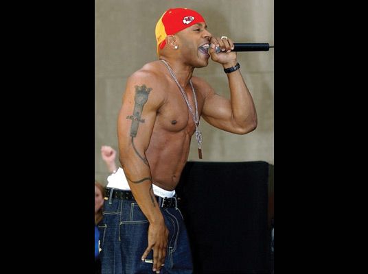 LL Cool J Image 9 From Celebrity Tattoos BET   Mgid Arc Imageassetref Bet.com 32dc2028 4967 11e7 A442 0e40cf2fc285