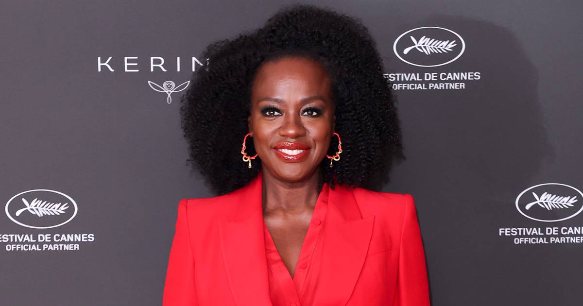 Viola Davis Rocks A Glossy Latex Look On The Cover of ELLE Brasil—See The  Fab Photo!, News