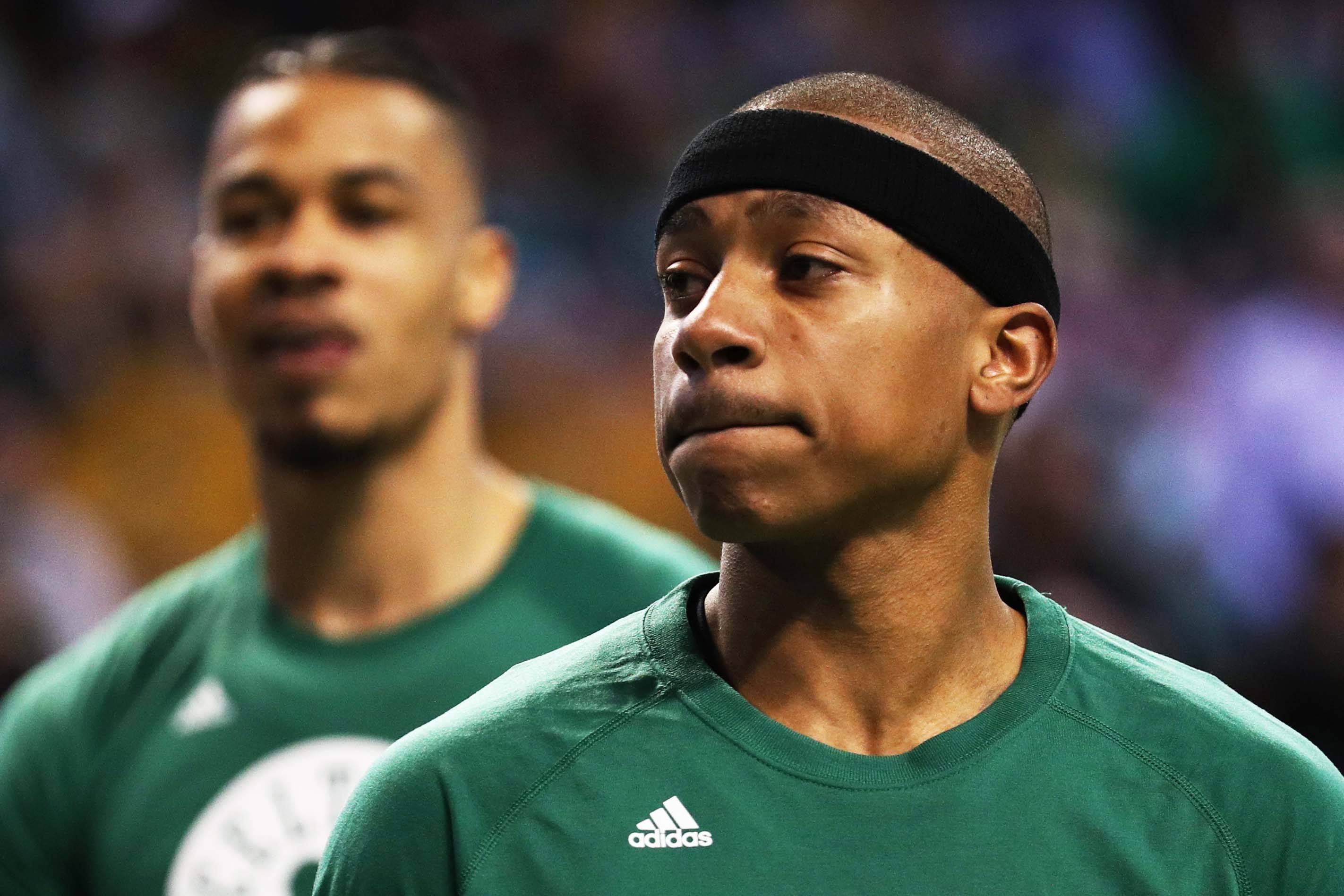 Celtics Fans Cheer Isaiah Thomas' First Playoffs 3-Pointer After Sister's  Death