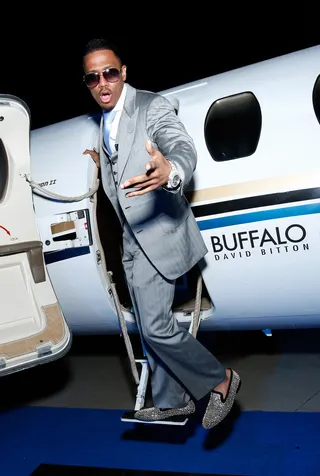 Super Bowl Super Jet - Nick Cannon&nbsp;boards Buffalo David Bitton's jet at the Maxim Party Super Bowl XLIX weekend in Phoenix.&nbsp;   (Photo: Cindy Ord/Getty Images for Iconix)