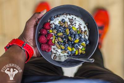 A Lighter Breakfast Bowl&nbsp; - Create a hardy breakfast bowl with better ingredients.&nbsp;(Photo: Kevin Curry)