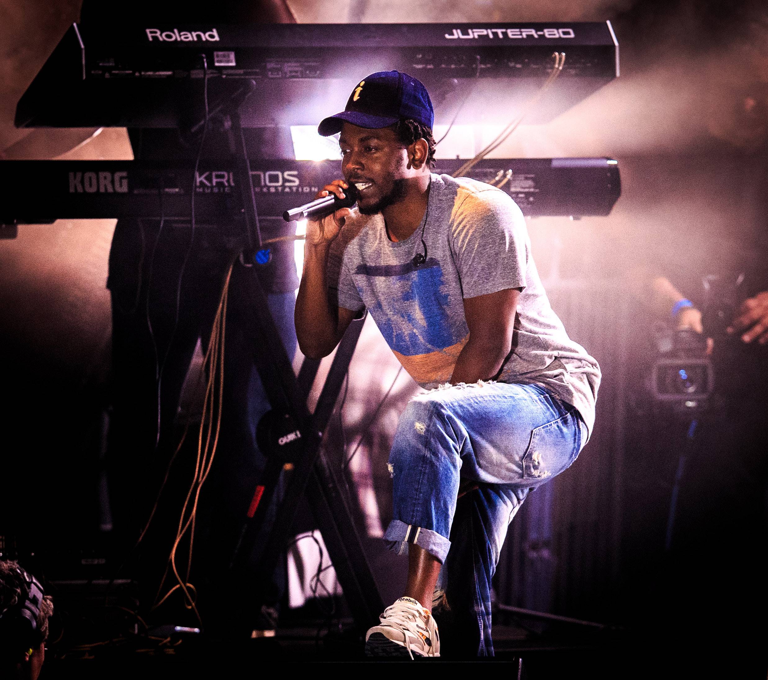 Kendrick Lamar performs at Louis Vuitton fashion show, honors