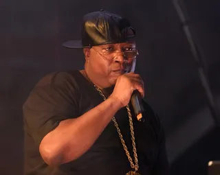 Revenue Retrievin' - E-40 got up close and personal with fans nationwide with his Choices Tour. He wrapped up the jaunt in June with a stop at KUBE 93's Summer Jam featuring T.I. and fellow indie grinder extraordinaire, Tech N9ne. Playa.(Photo: Daniel Boczarski/Redferns via Getty Images)