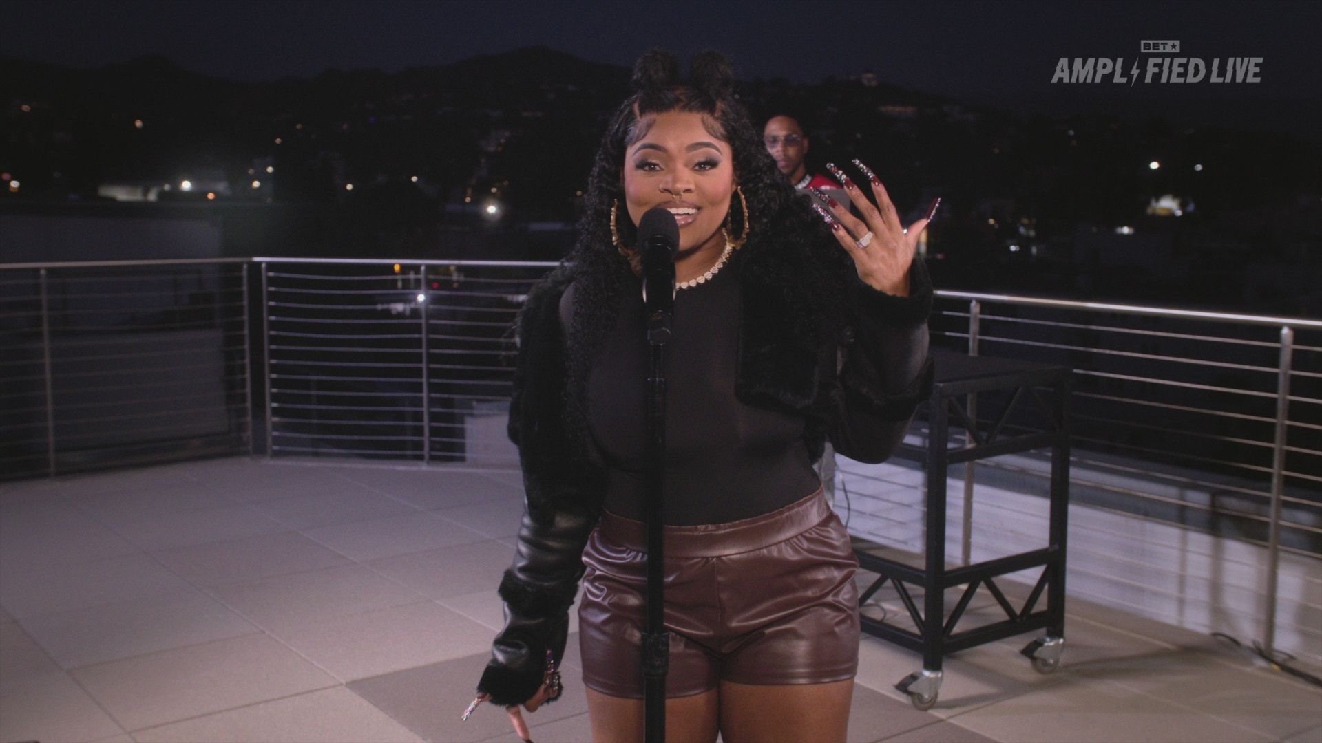 Amplified Live - Inayah - (Video Clip) | BET Soul Train Awards
