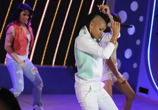 Bounce - Cassie performs "King of Hearts" at 106 &amp; Park, April 24, 2012. (Photo: John Ricard / BET)