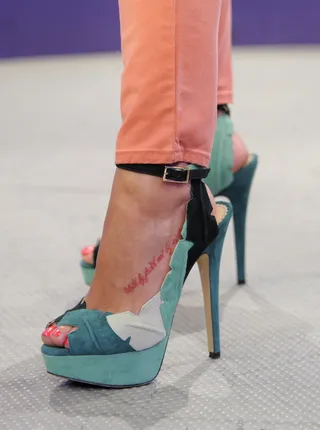 Stilts - Nobody rocks a pair of high, high, high heels like Rocsi does!(Photo: John Ricard/BET)