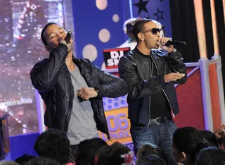 Never Get Tired of Rap/R&amp;B Collabos - John Legend and Ludacris perform " Tonight (Best You Ever Had)" at 106 &amp; Park, April 19, 2012. (Photo: John Ricard / BET)