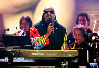 Stevie Wonder - The legendary Motown singer and pianist performs during a tribute to Diana Ross after she receives her Lifetime Achievement Award.&nbsp; (Photo: Getty Images/Getty Images)