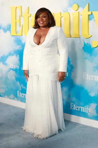 Mother is eating them - Image 13 from All The Times Da'Vine Joy Randolph  Looked Absolutely Divine | BET Naacp Image Awards