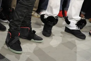 Sneak Game Crazy - Kanye West and 2 Chainz at 106 &amp; Park, April 9, 2012. (photo: John Ricard / BET)