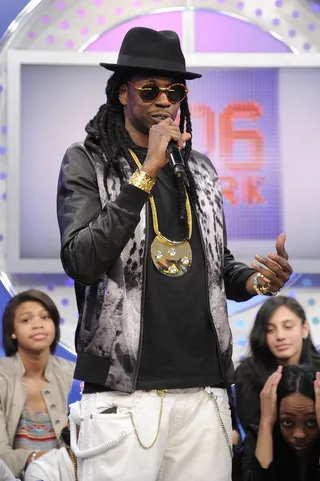 Ridin' Around - 2 Chainz at 106 &amp; Park, April 9, 2012. (photo: John Ricard / BET)