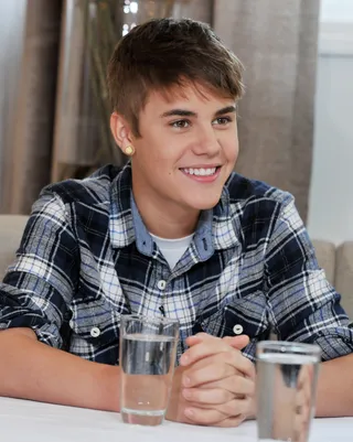 Justin Bieber (@justinbieber) - TWEET: "Me and @usherraymondiv gotta have a duet on every album."  The Biebz hits the studio with his mentor, Usher.&nbsp;(Photo: Kevin Winter/Getty Images)