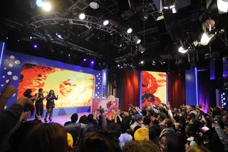 Move the Crowd - Nicki Minaj performs at 106 &amp; Park, April 3, 2012. (photo: John Ricard / BET)