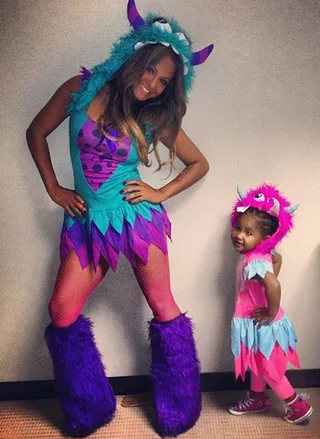 Manager Christina - A vet in the game, Christina decided to flex her abilities as a manager by managing an Australian duo's musical career.  (Photo: Christina Milian/Twitter)