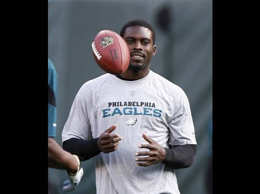 Michael Vick, Nike agree terms on new endorsement deal 