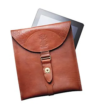 Orvis American Steerhide iPad Case - Who wouldn't love this chic tanned leather case for their iPad?&nbsp;  (Photo: Courtesy orvis.com)