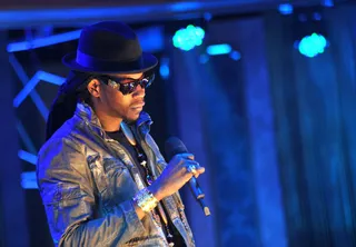 /content/dam/betcom/images/2012/06/Shows/BET-Awards/061112-shows-bet-awards-2-chainz-performer.jpg