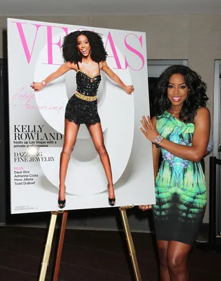 Cover Girl - Kelly Rowland poses with her Vegas magazine cover at the 9th Anniversary Issue Party at the Cosmopolitan Casino in Las Vegas. (Photo: CPA, PacificCoastNews.com)