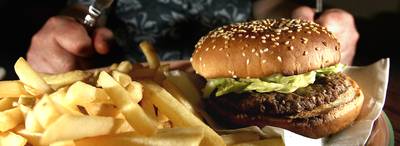 Are Fast Foods Really Getting Healthier? - While fast food joints claim to be more health conscious, a recent report says that isn?t true. Researchers looked at the most popular fast food items and found that the salt and fat levels have stayed the same since 1996. However, trans fat levels in French fries did go down and portion sizes have not gone up, writes Health Day.&nbsp;&nbsp;(Photo: Jeff J Mitchell/Getty Images)