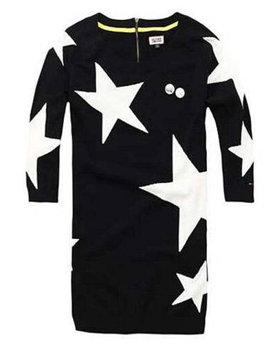 Tommy Hilfiger Hola Sweater Dress - Depending on where you live, your winter weather might skew more dreary than delightful. If this is the case, then look for fun winter pieces — like this celestial sweater dress — to brighten your mood. (Photo: House Of Fraser)