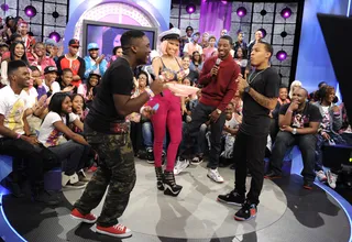 Turnup! - Bow Wow and a fan use Nicki Minaj lyrics to engage in a playful verbal battle at 106 &amp; Park, November 19, 2012. (Photo: John Ricard / BET)