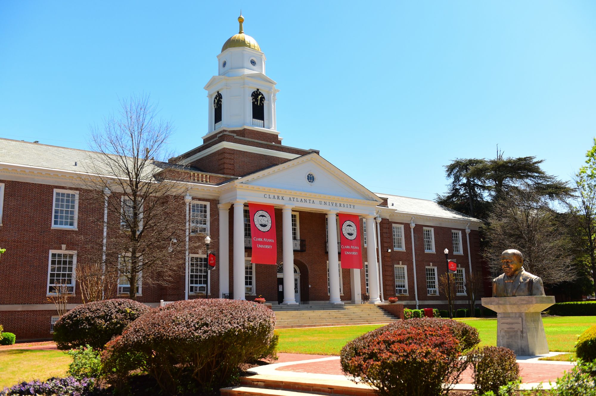 Bevel Gifts Clark Atlanta University A Locker Room Renovation - Vimarsana News