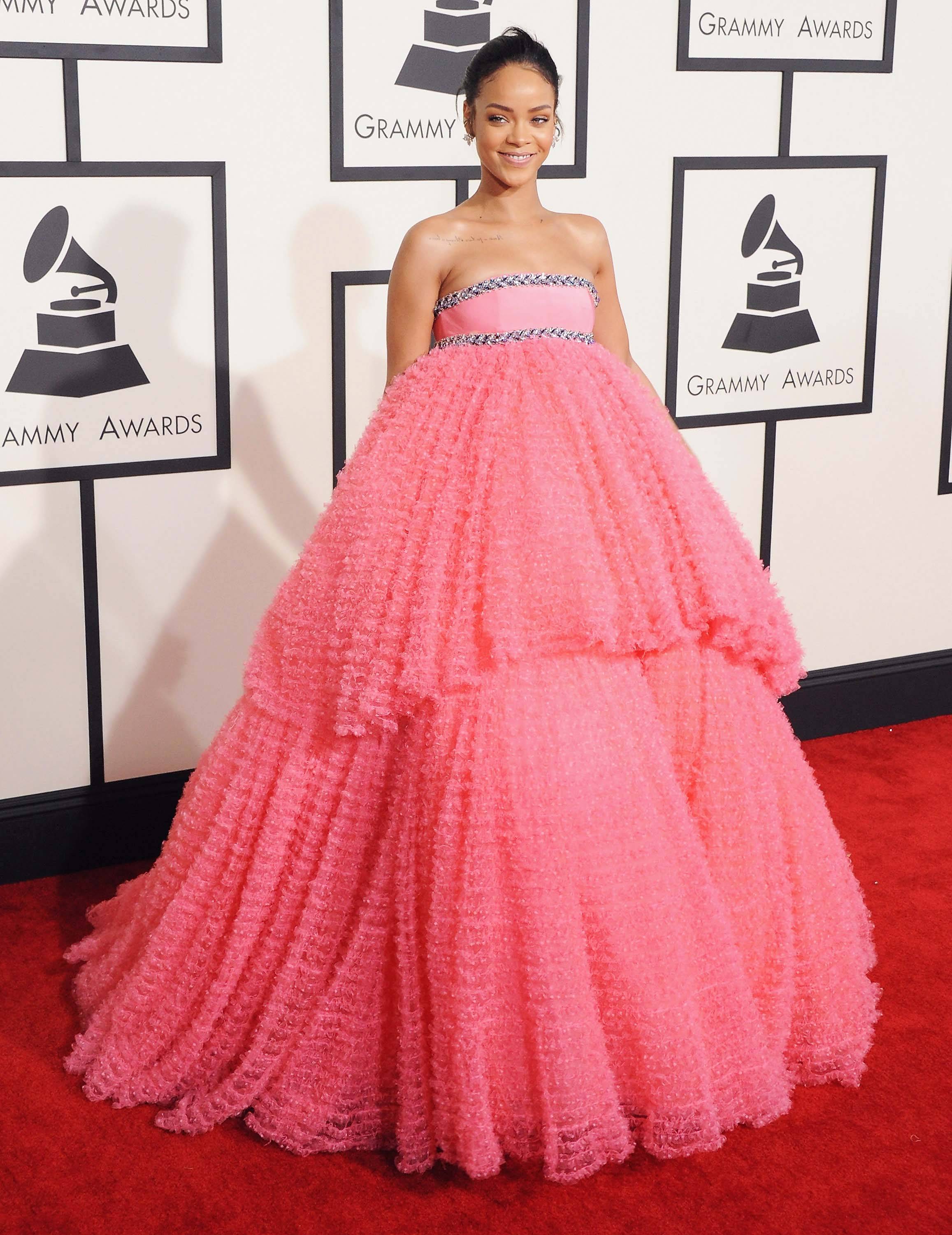 When we saw Rihanna - Image 1 from See Every Single Pink Outfit Rihanna Has  Ever Worn | BET