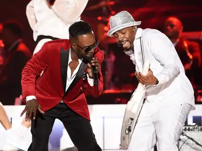 &nbsp;LAS VEGAS, NV - NOVEMBER 06: Recording artist Damion Hall (L) of Guy, and recording artist Teddy Riley perform onstage during the 2016 Soul Train Music Awards on November 6, 2016 in Las Vegas, Nevada. (Photo: Kevin Winter/BET/Getty Images for BET)&nbsp;