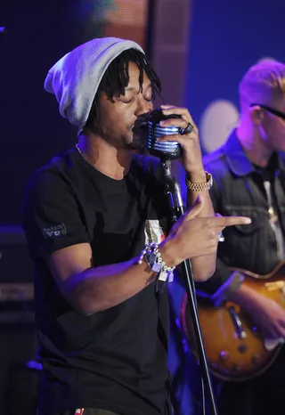 Smooth - Lupe Fiasco performs at 106 &amp; Park, September 24, 2012. (photo: John Ricard / BET)