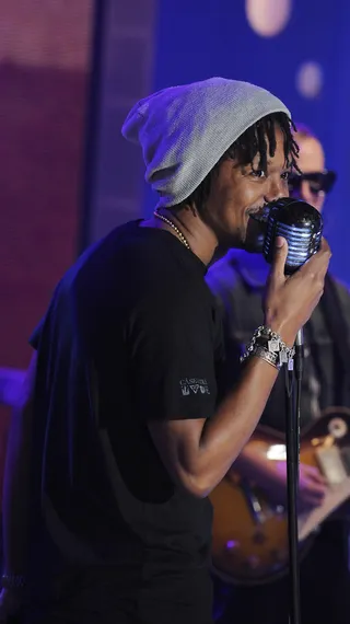 I Hear Ya - Lupe Fiasco performs at 106 &amp; Park, September 24, 2012. (photo: John Ricard / BET)