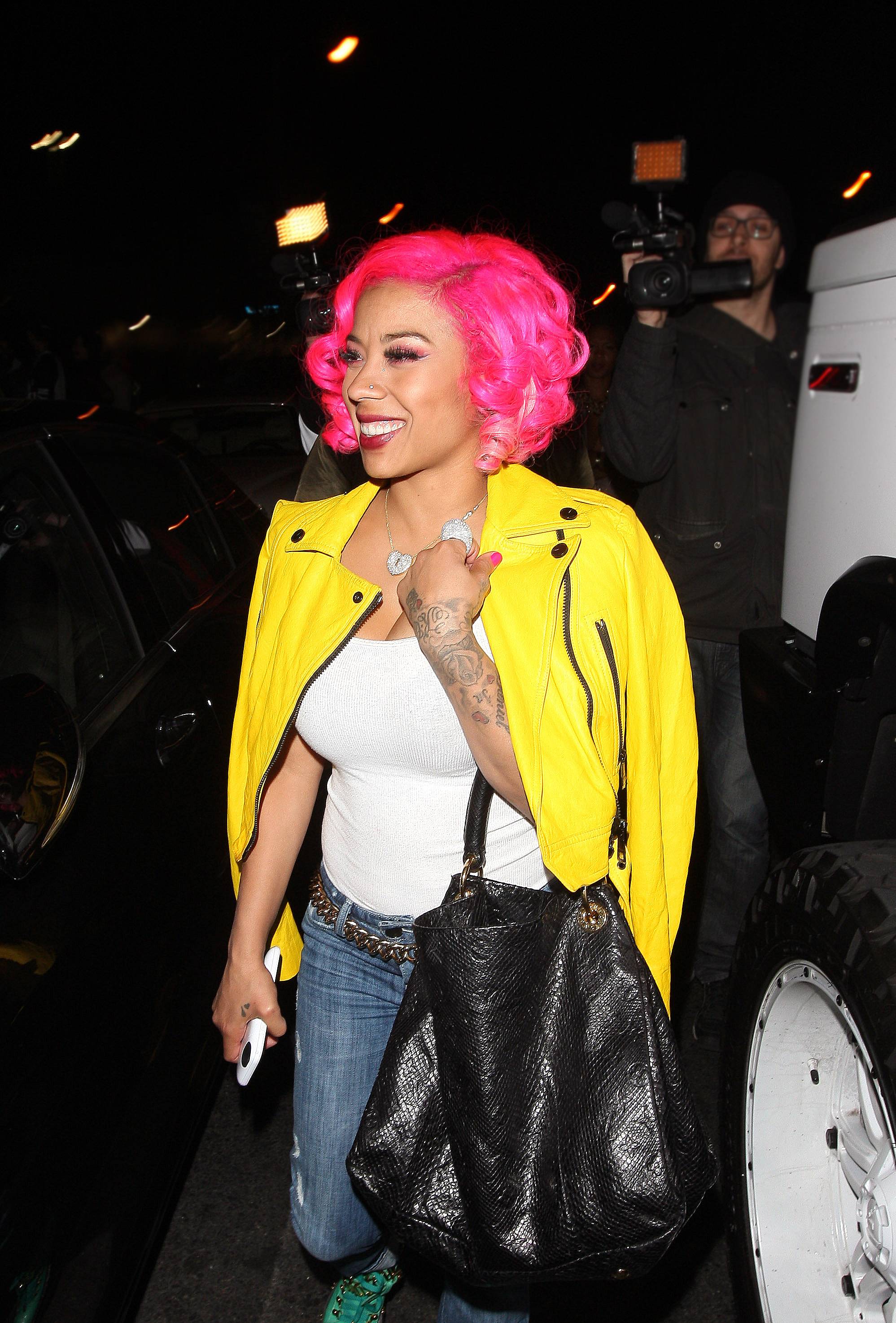 Keyshia Cole Found Her Biological Father! - Foxy 107.1-104.3