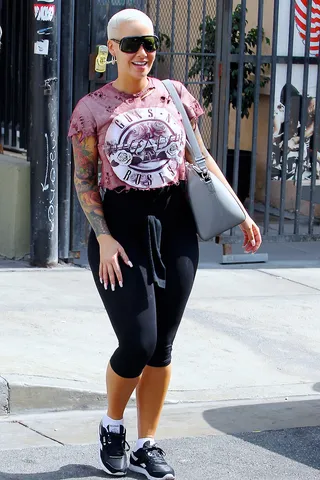 1, 2 Step - Amber Rose&nbsp;was spotted heading&nbsp;to a dance studio in Hollywood to work on her moves for DWTS. (Photo: TED, PacificCoastNews)